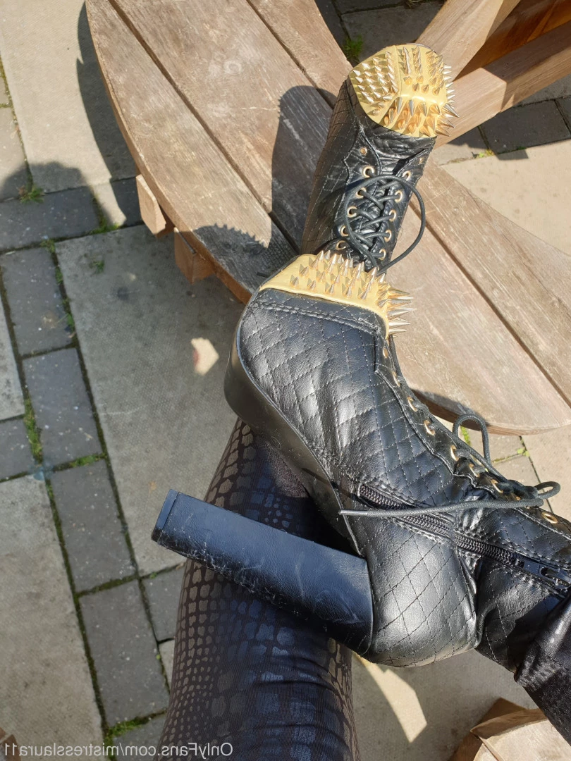 Miss Laura [ mistresslaura11 ] Onlyfans leaked photo 10027503 on Hotleaks.tv