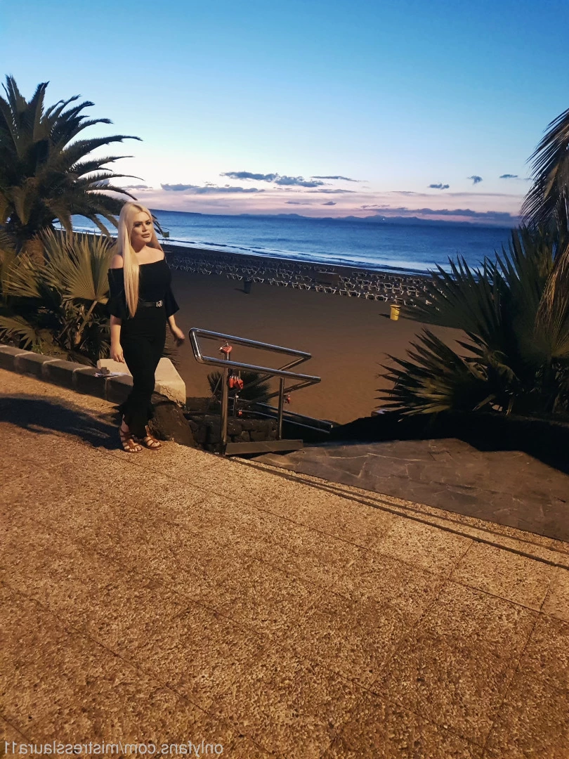 Miss Laura [ mistresslaura11 ] Onlyfans leaked photo 10028586 on Hotleaks.tv