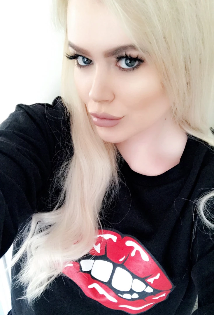 Miss Laura [ mistresslaura11 ] Onlyfans leaked photo 10028697 on Hotleaks.tv