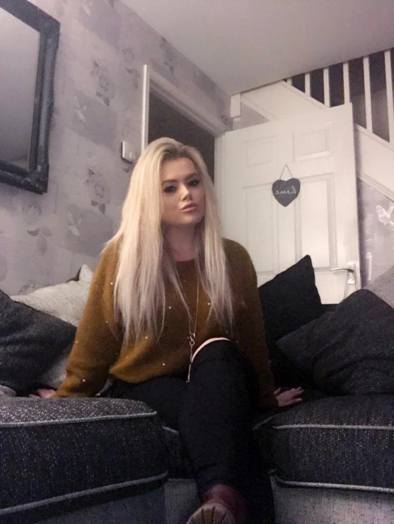 Miss Laura [ mistresslaura11 ] Onlyfans leaked photo 10029099 on Hotleaks.tv