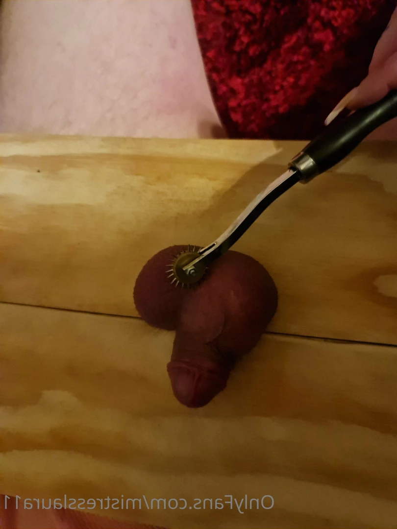 Miss Laura [ mistresslaura11 ] Onlyfans leaked photo 10030480 on Hotleaks.tv