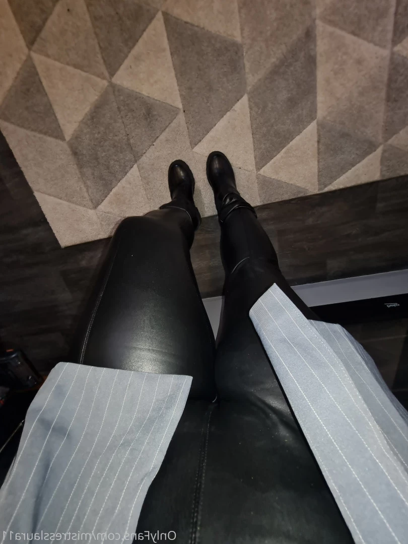 Miss Laura [ mistresslaura11 ] Onlyfans leaked photo 10030609 on Hotleaks.tv
