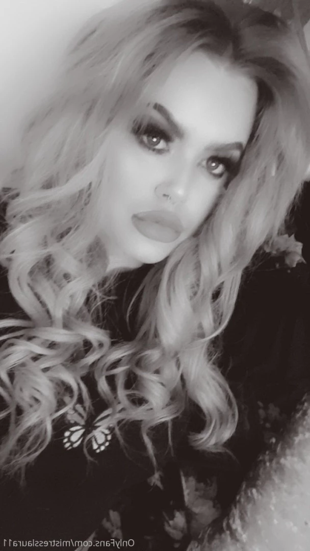 Miss Laura [ mistresslaura11 ] Onlyfans leaked photo 10031198 on Hotleaks.tv