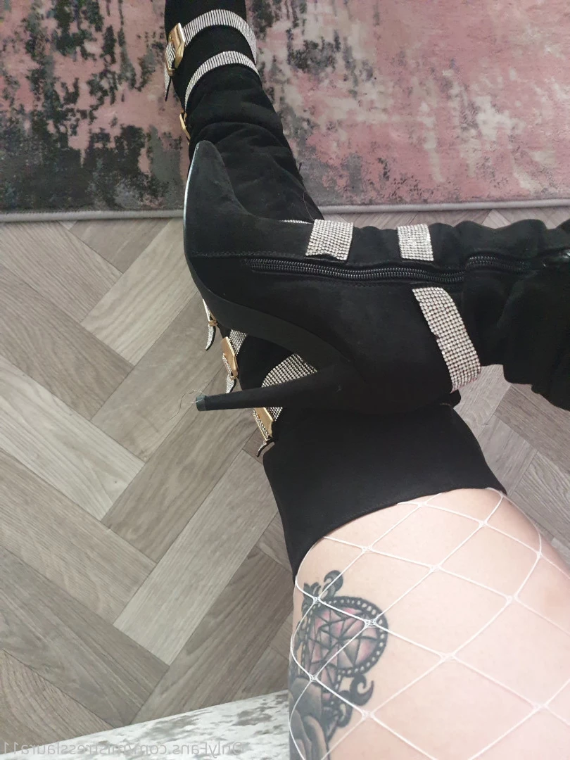 Miss Laura [ mistresslaura11 ] Onlyfans leaked photo 10031370 on Hotleaks.tv