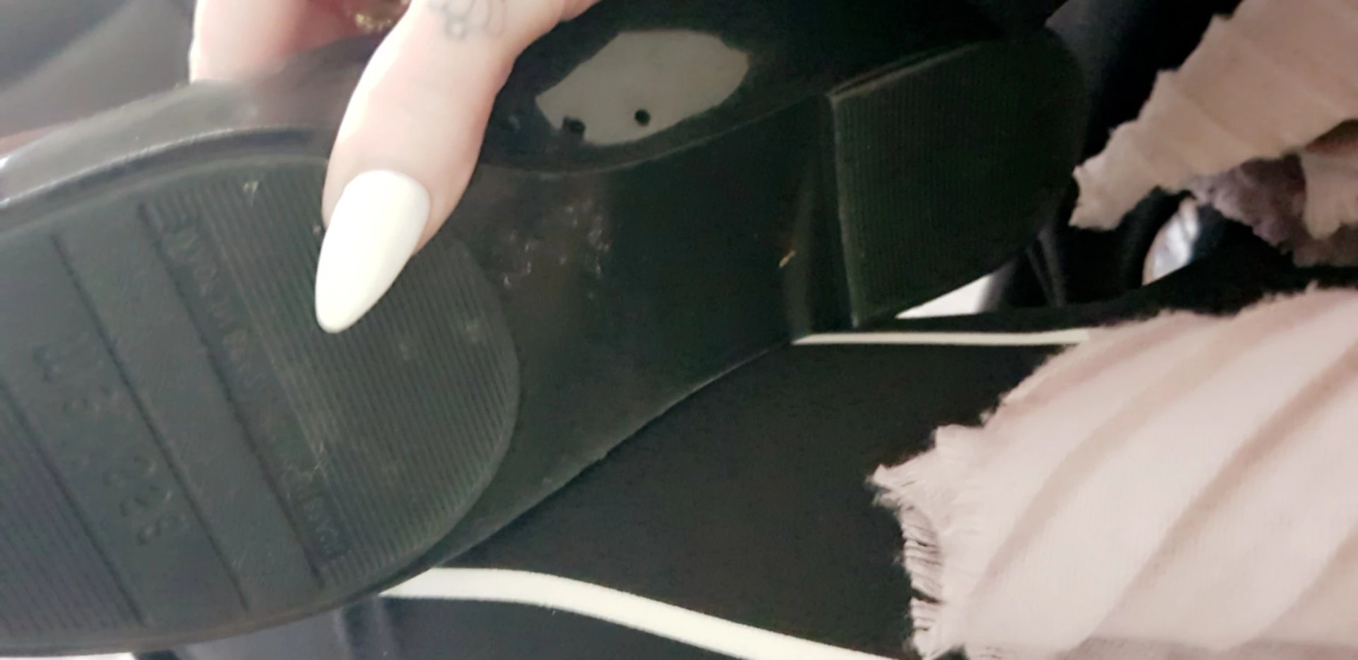 Miss Laura [ mistresslaura11 ] Onlyfans leaked photo 10031585 on Hotleaks.tv