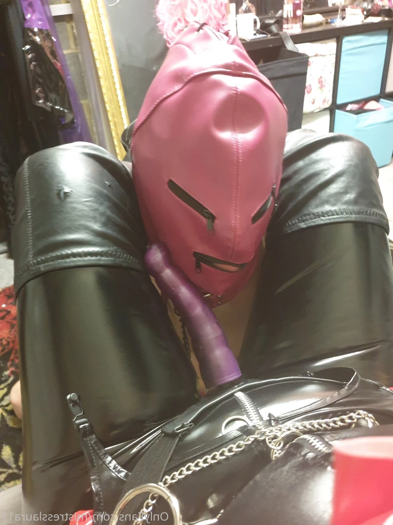 Miss Laura [ mistresslaura11 ] Onlyfans leaked photo 10032398 on Hotleaks.tv