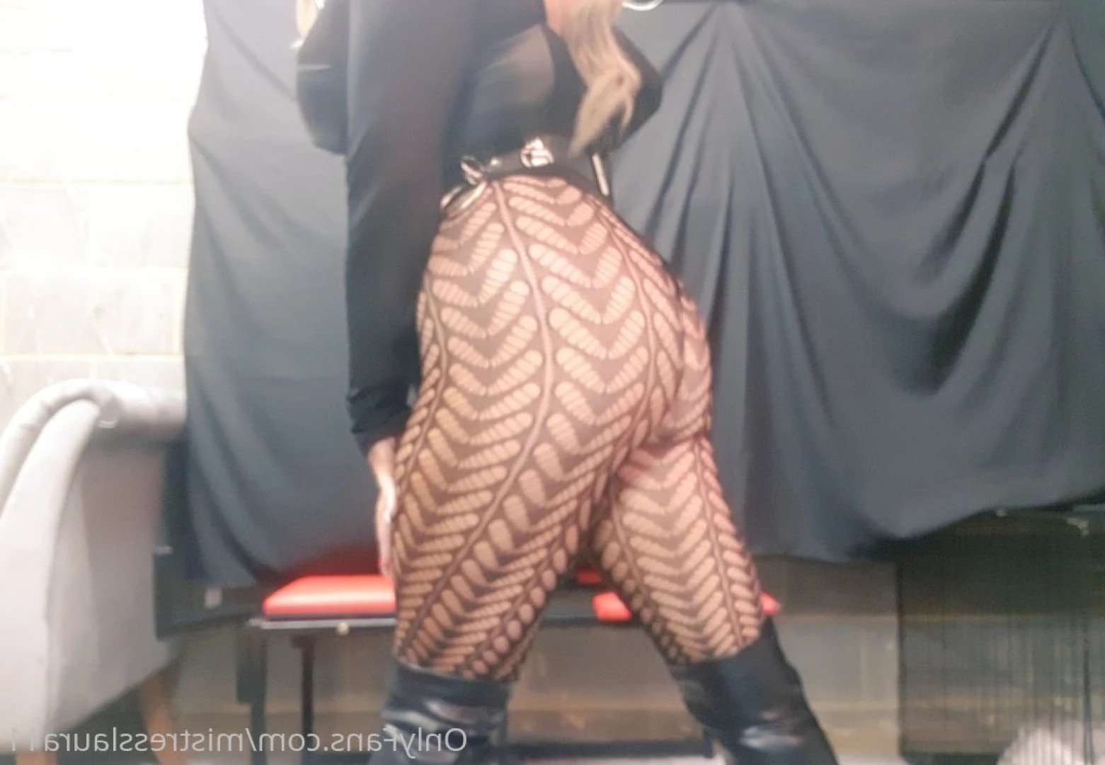 Miss Laura [ mistresslaura11 ] Onlyfans leaked photo 10032878 on Hotleaks.tv