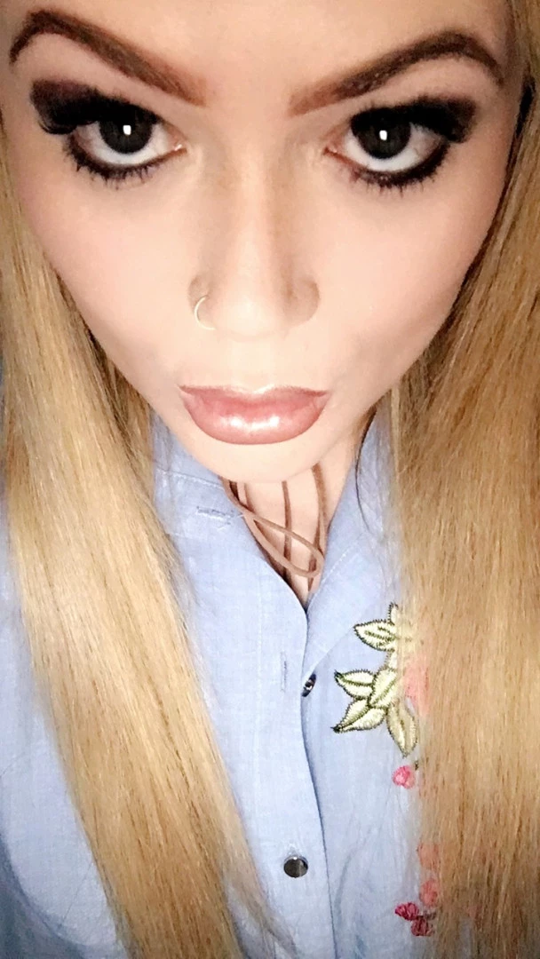 Miss Laura [ mistresslaura11 ] Onlyfans leaked photo 10033119 on Hotleaks.tv