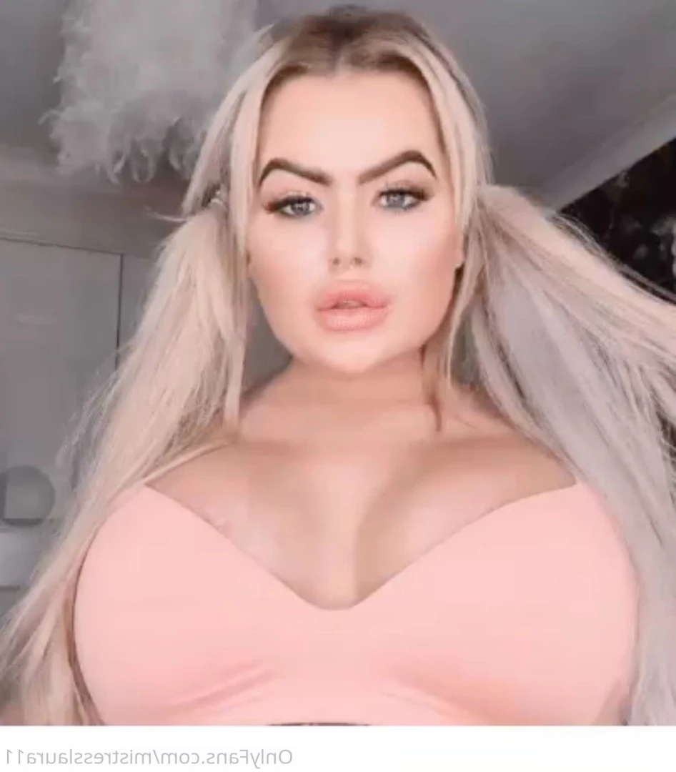 Miss Laura [ mistresslaura11 ] Onlyfans leaked photo 10033124 on Hotleaks.tv