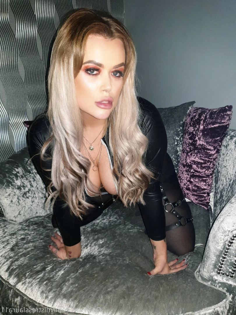 Miss Laura [ mistresslaura11 ] Onlyfans leaked photo 10033236 on Hotleaks.tv