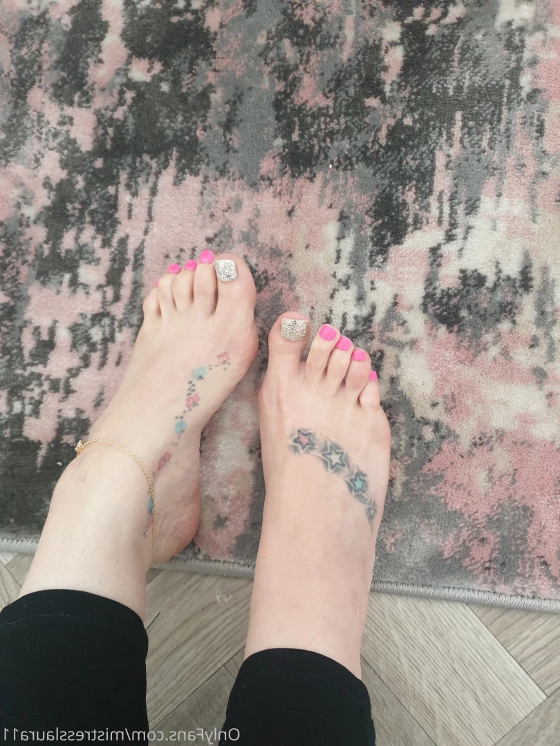 Miss Laura [ mistresslaura11 ] Onlyfans leaked photo 10034025 on Hotleaks.tv