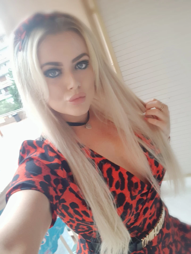 Miss Laura [ mistresslaura11 ] Onlyfans leaked photo 10034191 on Hotleaks.tv