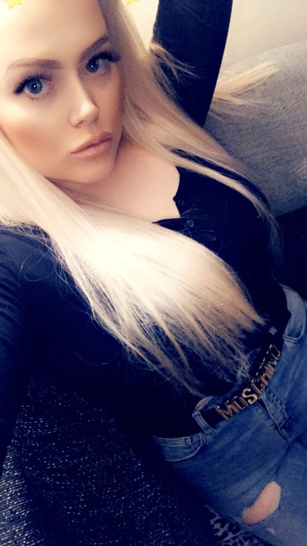 Miss Laura [ mistresslaura11 ] Onlyfans leaked photo 10034384 on Hotleaks.tv