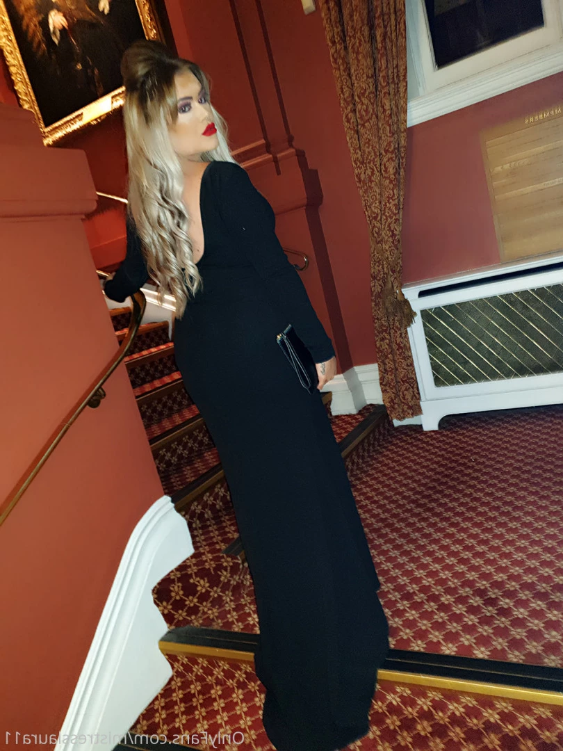 Miss Laura [ mistresslaura11 ] Onlyfans leaked photo 10034449 on Hotleaks.tv