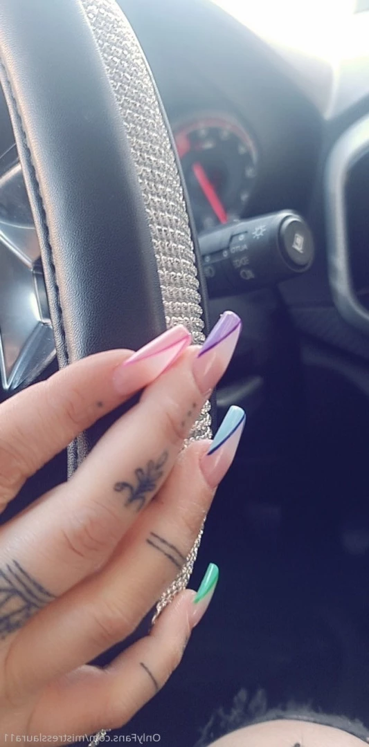 Miss Laura [ mistresslaura11 ] Onlyfans leaked photo 10035199 on Hotleaks.tv