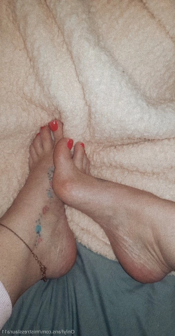 Miss Laura [ mistresslaura11 ] Onlyfans leaked photo 10035353 on Hotleaks.tv