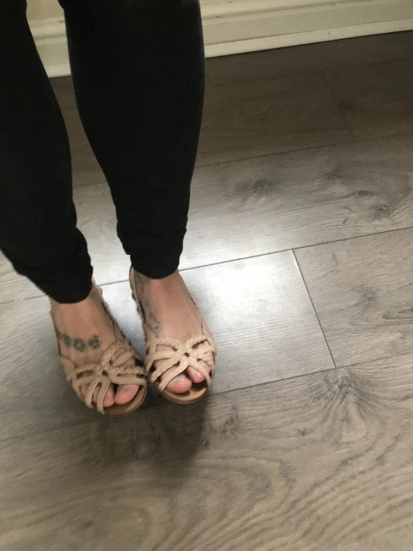 Miss Laura [ mistresslaura11 ] Onlyfans leaked photo 10035523 on Hotleaks.tv