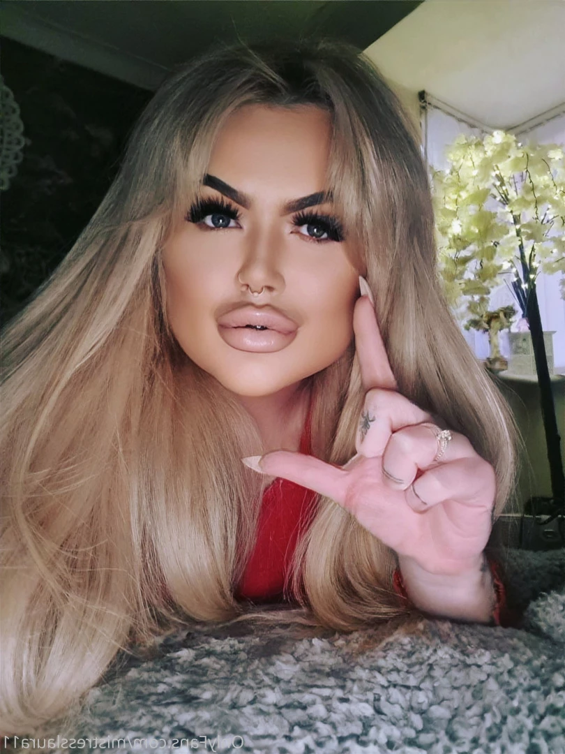 Miss Laura [ mistresslaura11 ] Onlyfans leaked photo 10035745 on Hotleaks.tv