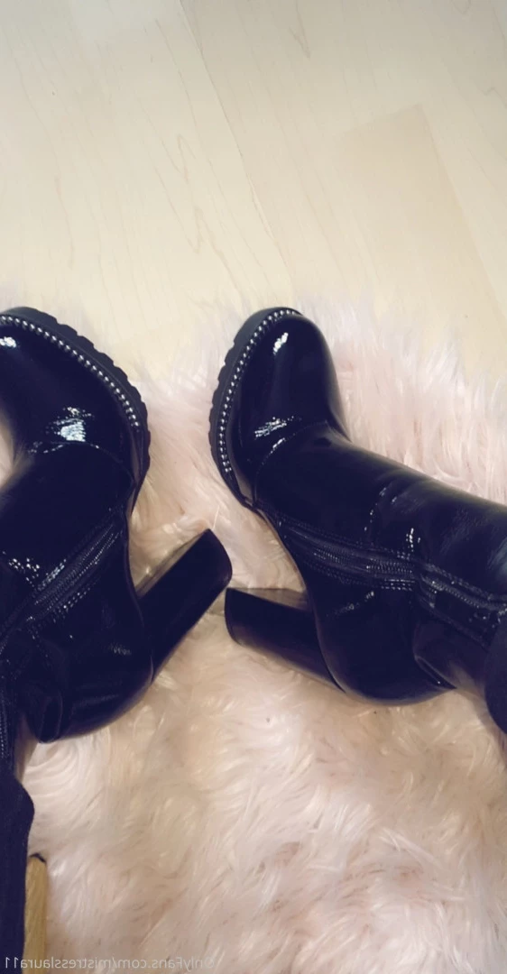 Miss Laura [ mistresslaura11 ] Onlyfans leaked photo 10036665 on Hotleaks.tv