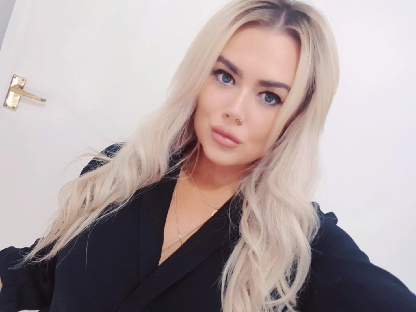 Miss Laura [ mistresslaura11 ] Onlyfans leaked photo 10036848 on Hotleaks.tv