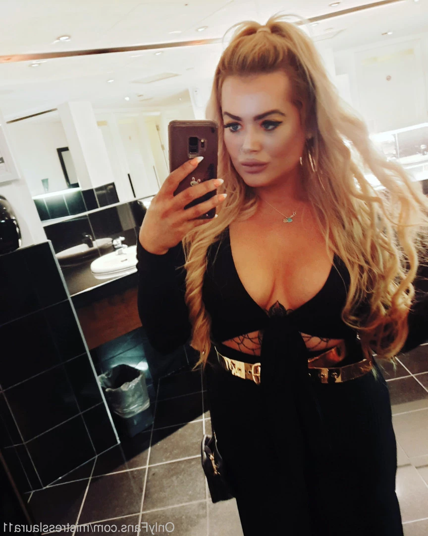 Miss Laura [ mistresslaura11 ] Onlyfans leaked photo 10038534 on Hotleaks.tv