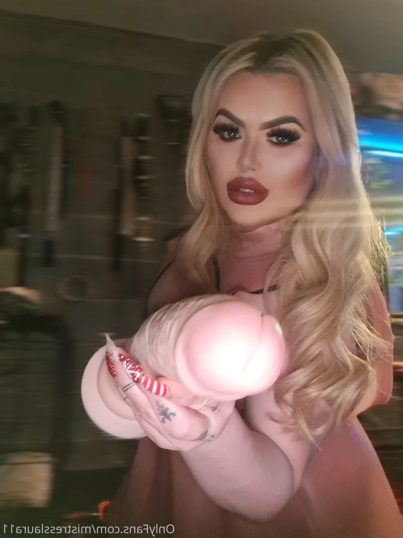 Miss Laura [ mistresslaura11 ] Onlyfans leaked photo 10039001 on Hotleaks.tv