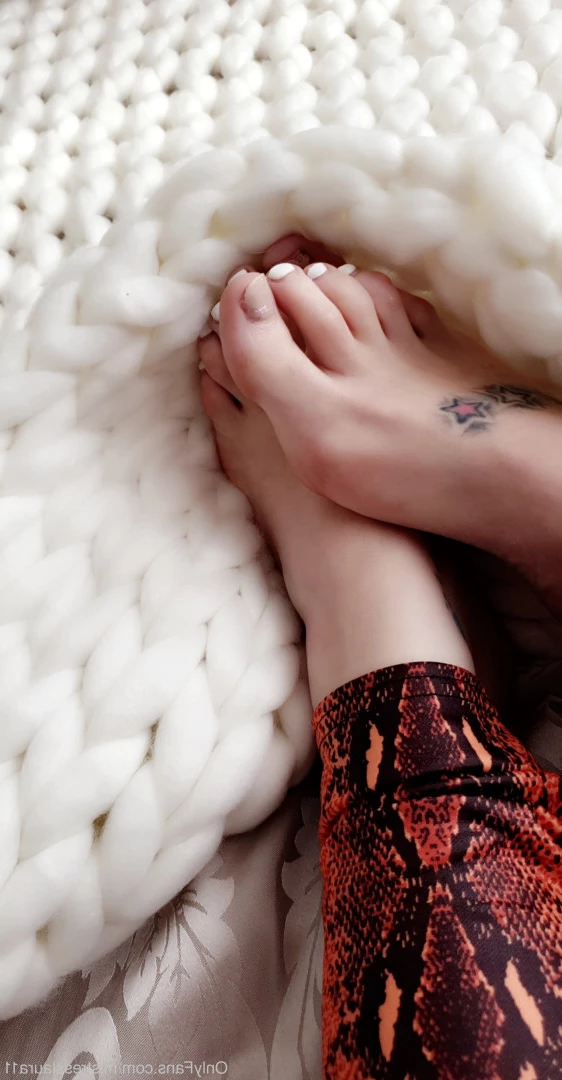 Miss Laura [ mistresslaura11 ] Onlyfans leaked photo 10039060 on Hotleaks.tv