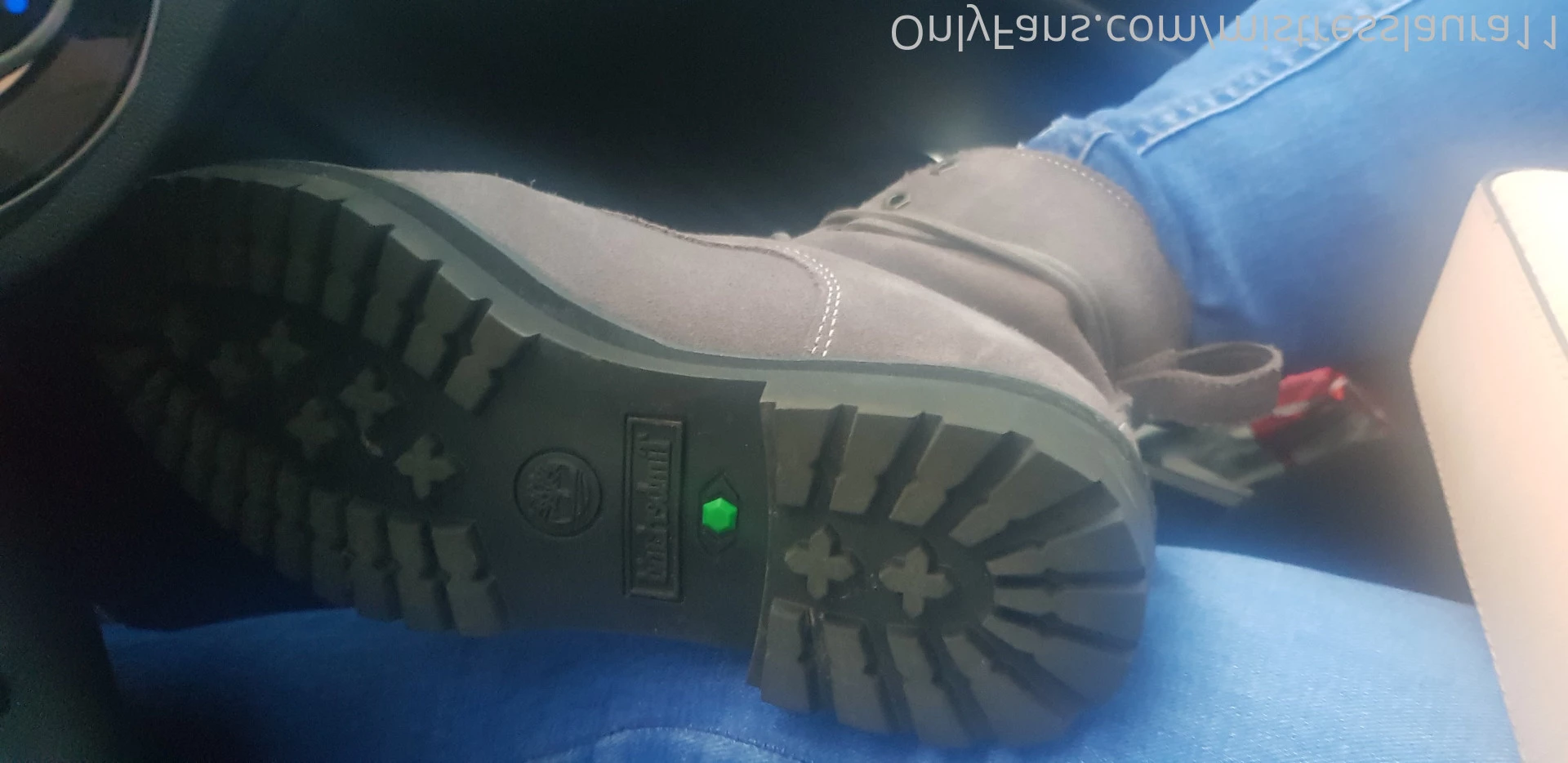 Miss Laura [ mistresslaura11 ] Onlyfans leaked photo 10039187 on Hotleaks.tv