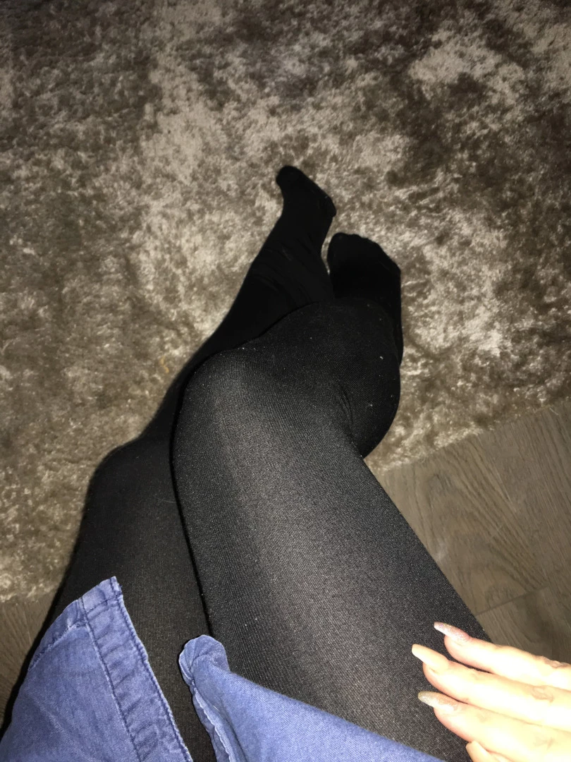 Miss Laura [ mistresslaura11 ] Onlyfans leaked photo 10039600 on Hotleaks.tv