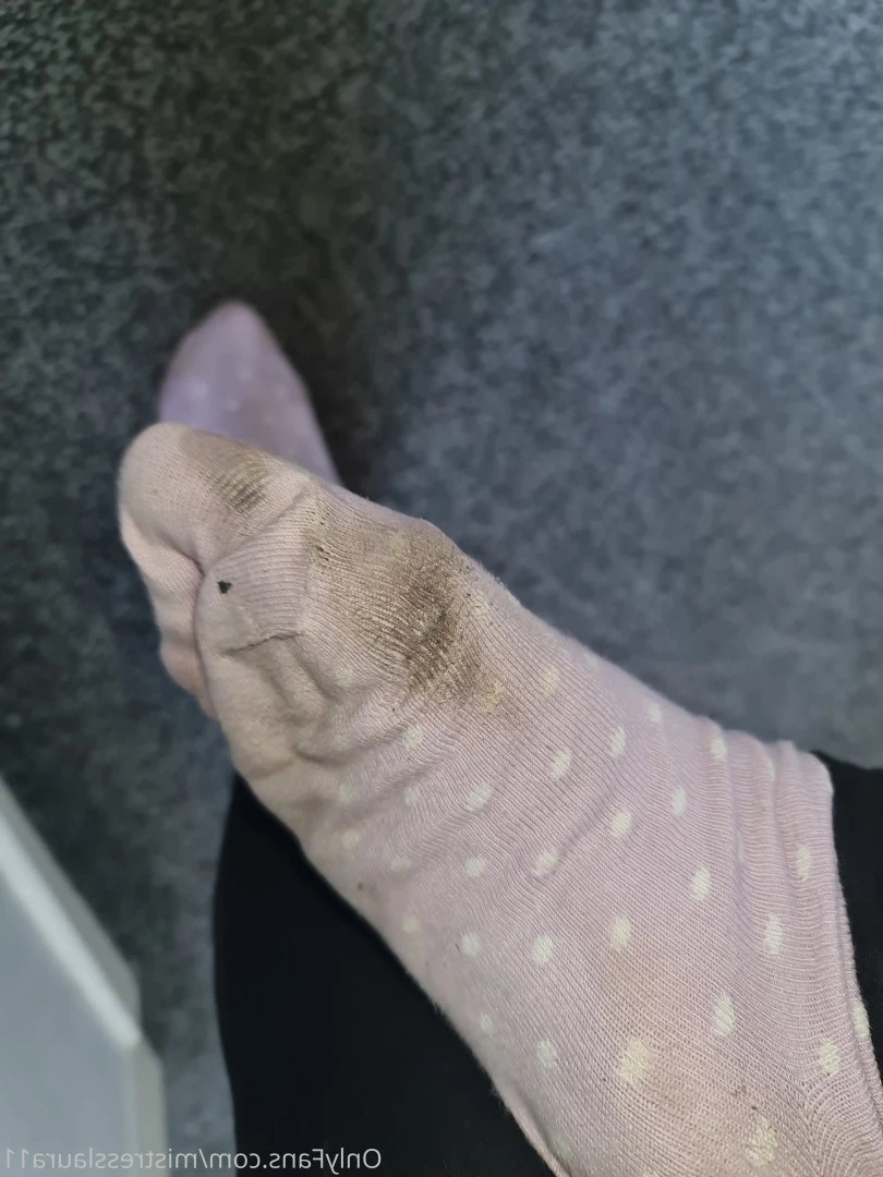 Miss Laura [ mistresslaura11 ] Onlyfans leaked photo 10041354 on Hotleaks.tv