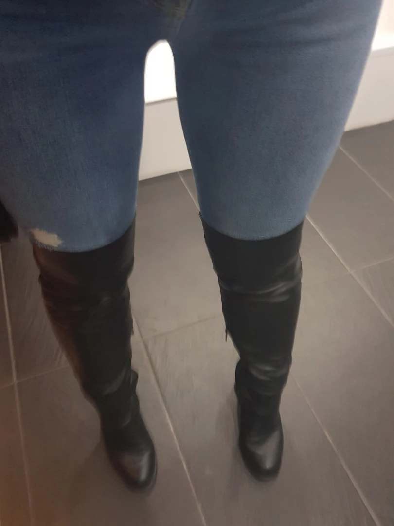 Miss Laura [ mistresslaura11 ] Onlyfans leaked photo 10041937 on Hotleaks.tv