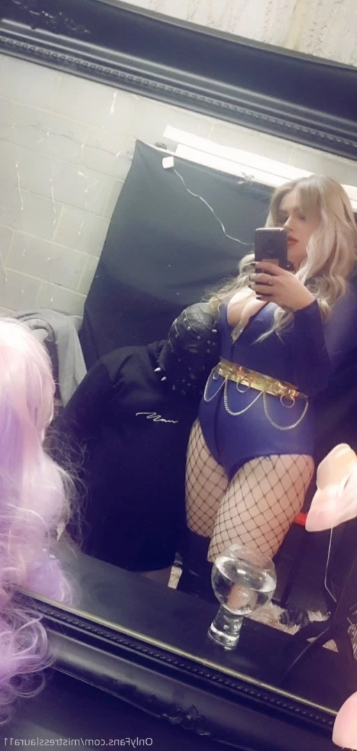 Miss Laura [ mistresslaura11 ] Onlyfans leaked photo 10042026 on Hotleaks.tv