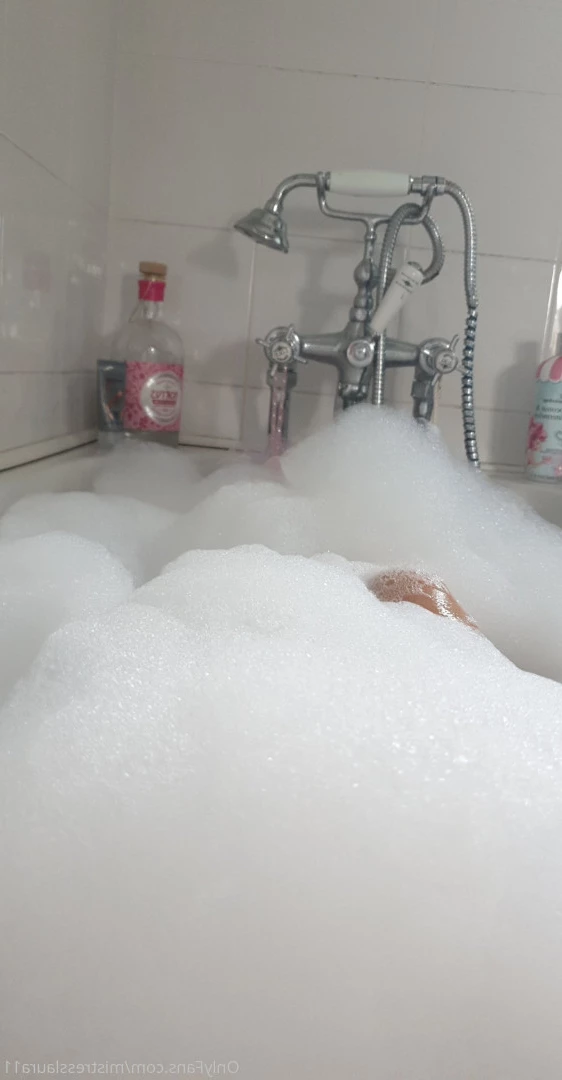 Miss Laura [ mistresslaura11 ] Onlyfans leaked photo 10042750 on Hotleaks.tv
