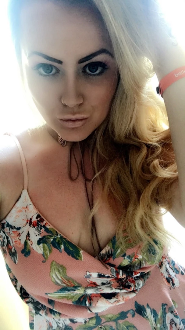 Miss Laura [ mistresslaura11 ] Onlyfans leaked photo 10042801 on Hotleaks.tv