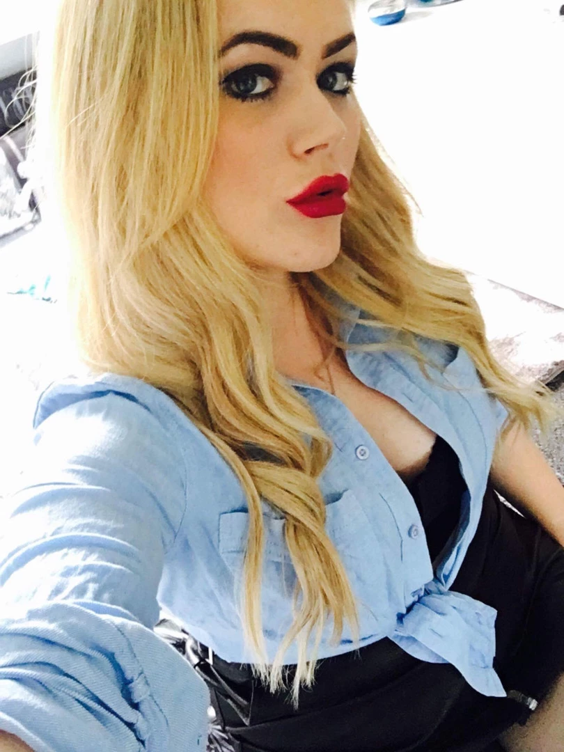 Miss Laura [ mistresslaura11 ] Onlyfans leaked photo 10043368 on Hotleaks.tv
