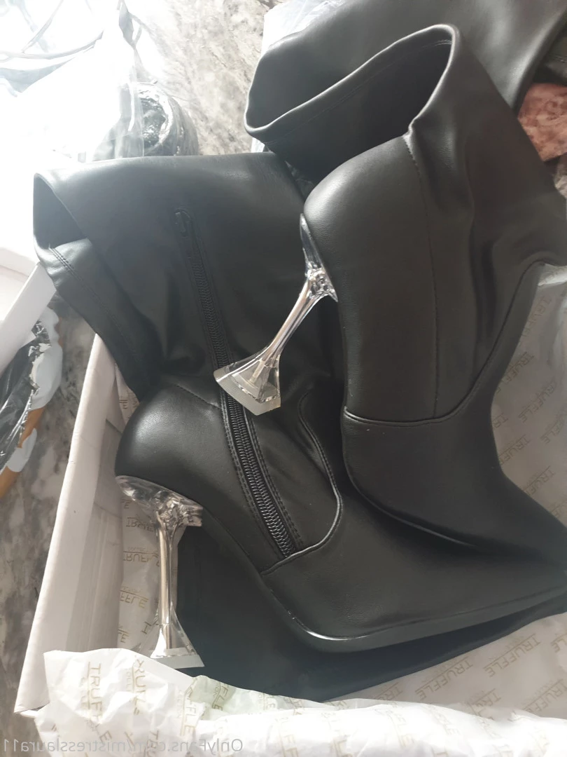 Miss Laura [ mistresslaura11 ] Onlyfans leaked photo 10044107 on Hotleaks.tv