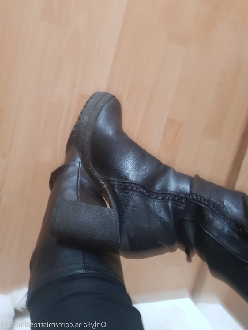 Miss Laura [ mistresslaura11 ] Onlyfans leaked photo 10044991 on Hotleaks.tv