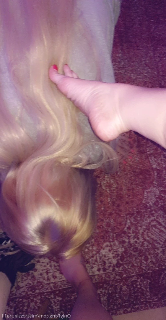 Miss Laura [ mistresslaura11 ] Onlyfans leaked photo 10045254 on Hotleaks.tv