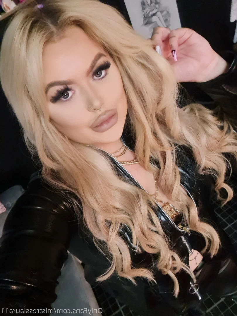 Miss Laura [ mistresslaura11 ] Onlyfans leaked photo 10046057 on Hotleaks.tv