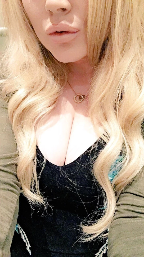Miss Laura [ mistresslaura11 ] Onlyfans leaked photo 10046636 on Hotleaks.tv
