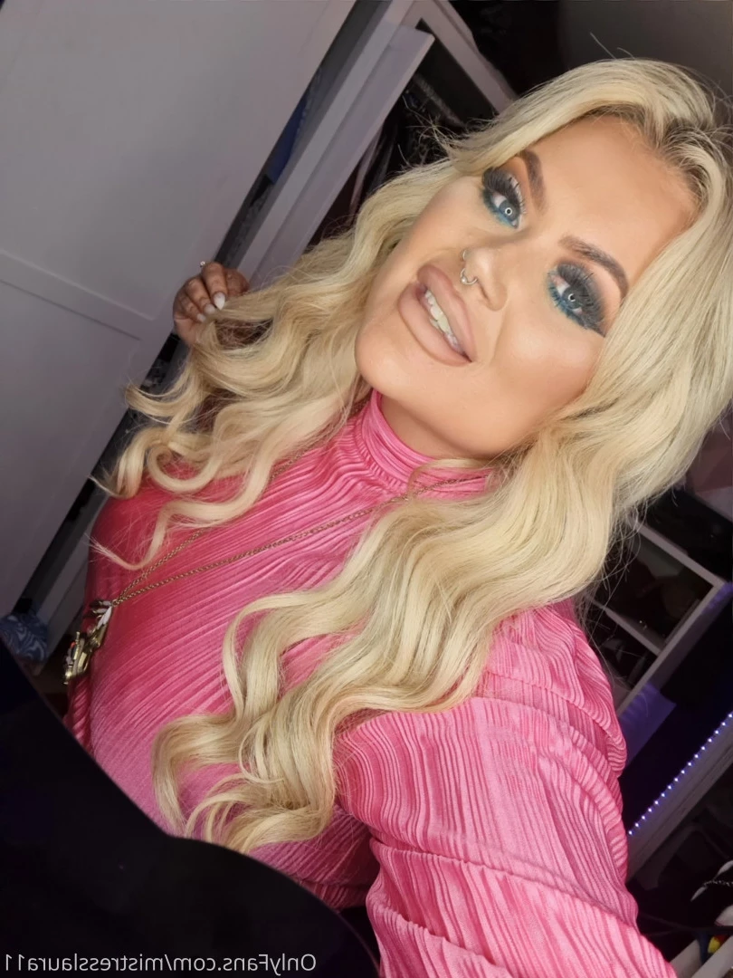 Miss Laura [ mistresslaura11 ] Onlyfans leaked photo 10049544 on Hotleaks.tv