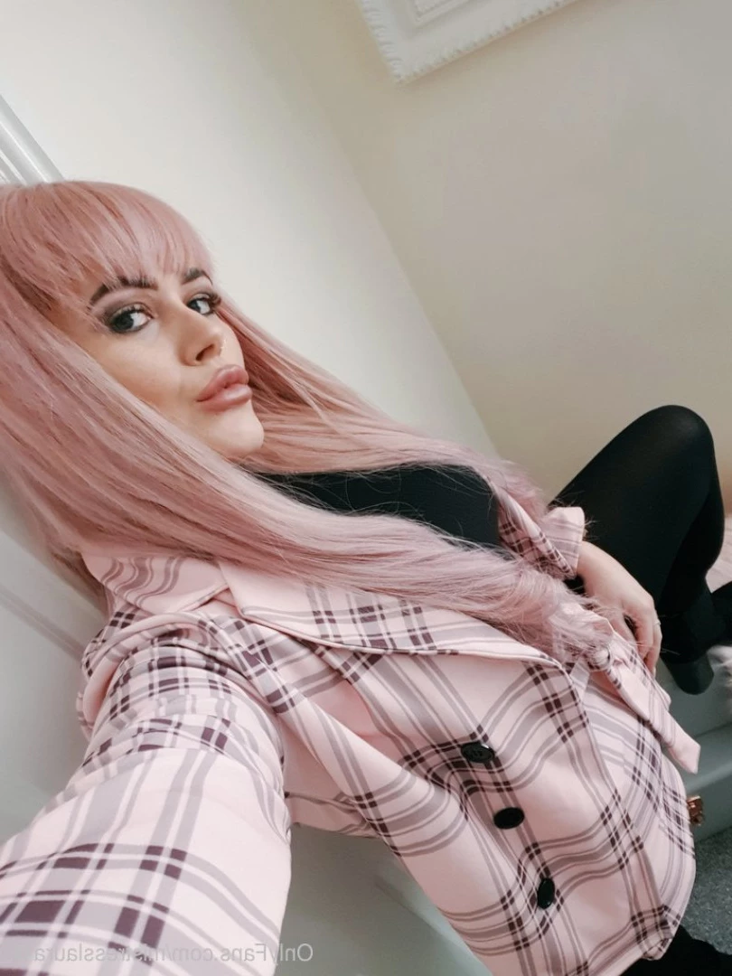 Miss Laura [ mistresslaura11 ] Onlyfans leaked photo 10051111 on Hotleaks.tv