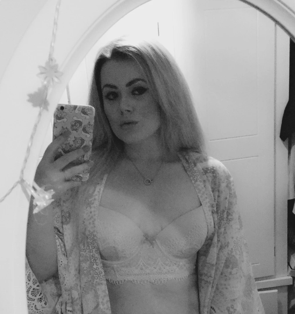 Miss Laura [ mistresslaura11 ] Onlyfans leaked photo 10051464 on Hotleaks.tv