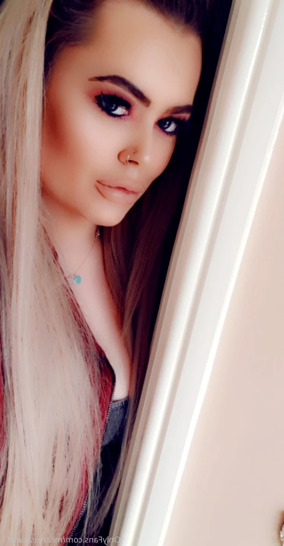 Miss Laura [ mistresslaura11 ] Onlyfans leaked photo 10052464 on Hotleaks.tv