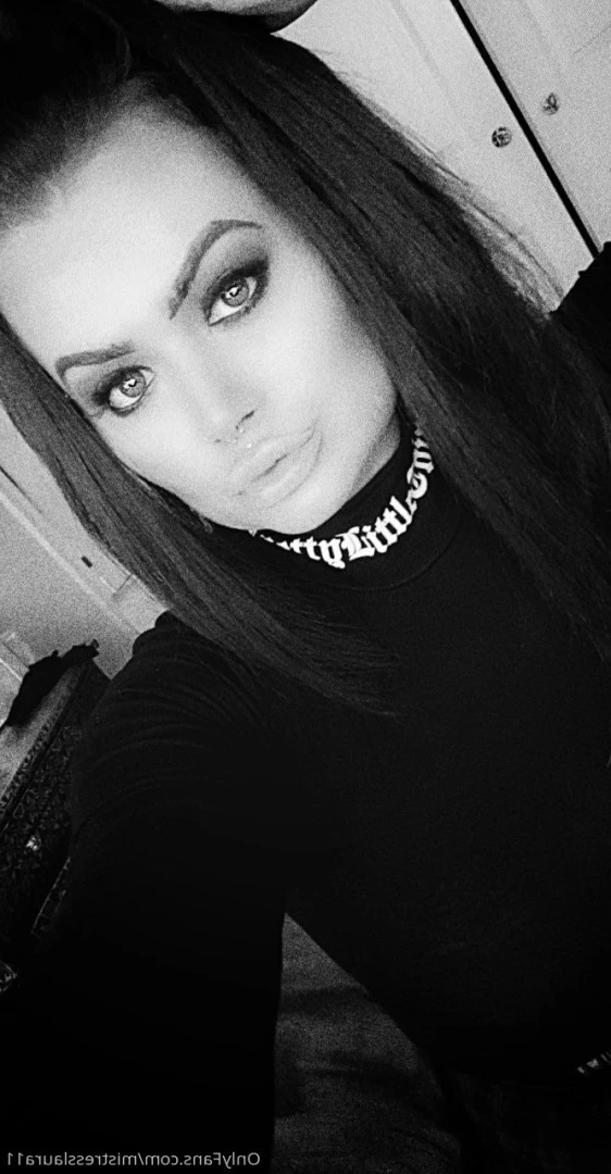 Miss Laura [ mistresslaura11 ] Onlyfans leaked photo 10052615 on Hotleaks.tv
