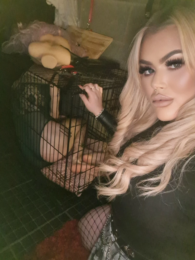 Miss Laura [ mistresslaura11 ] Onlyfans leaked photo 10053021 on Hotleaks.tv
