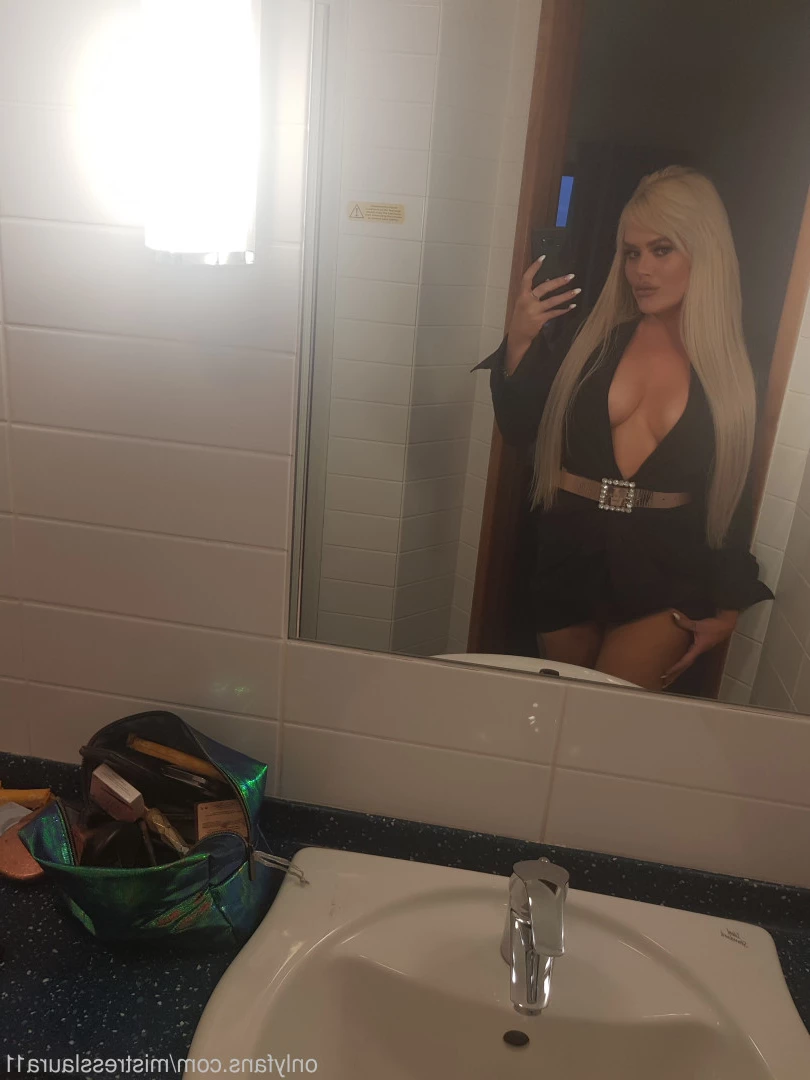 Miss Laura [ mistresslaura11 ] Onlyfans leaked photo 10053981 on Hotleaks.tv