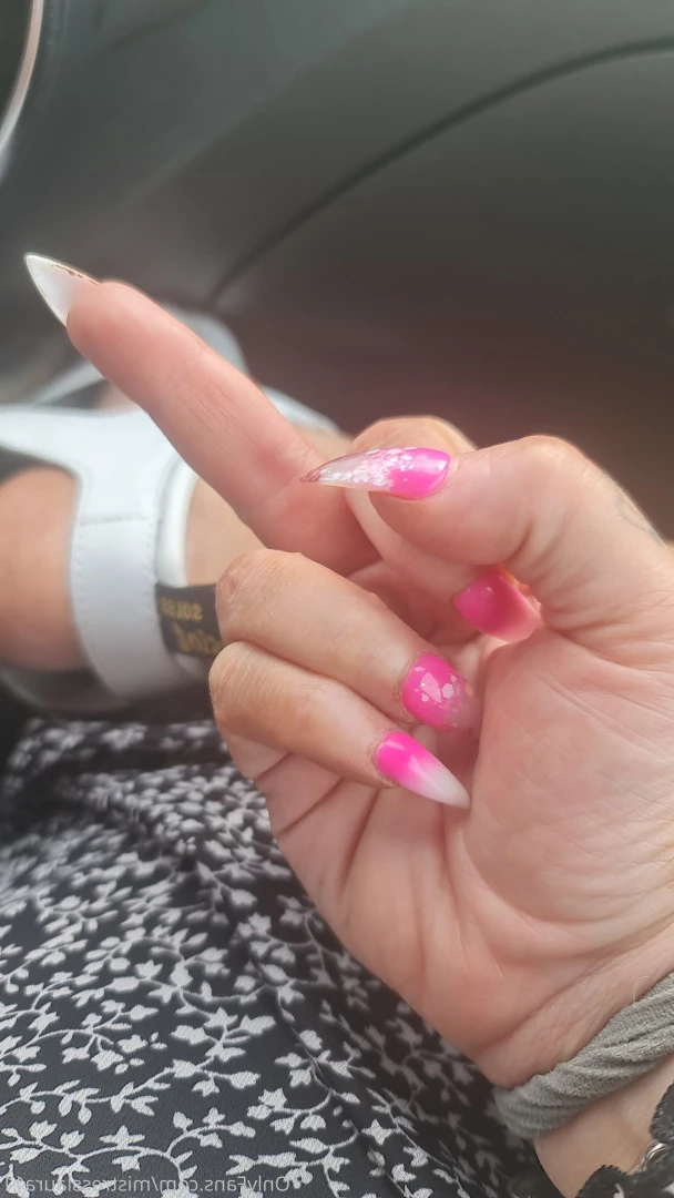 Miss Laura [ mistresslaura11 ] Onlyfans leaked photo 10054282 on Hotleaks.tv