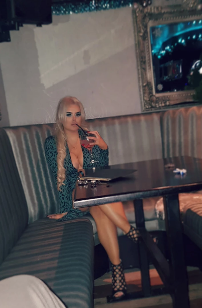 Miss Laura [ mistresslaura11 ] Onlyfans leaked photo 10057418 on Hotleaks.tv