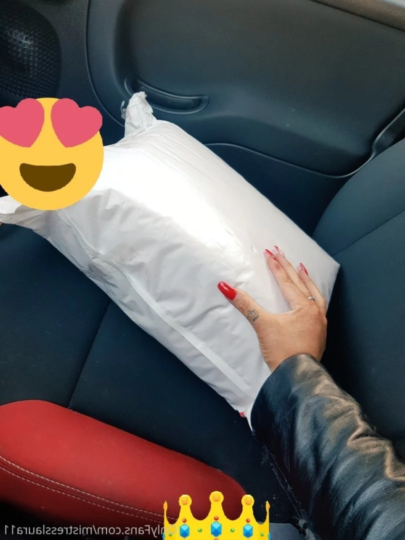 Miss Laura [ mistresslaura11 ] Onlyfans leaked photo 10058185 on Hotleaks.tv